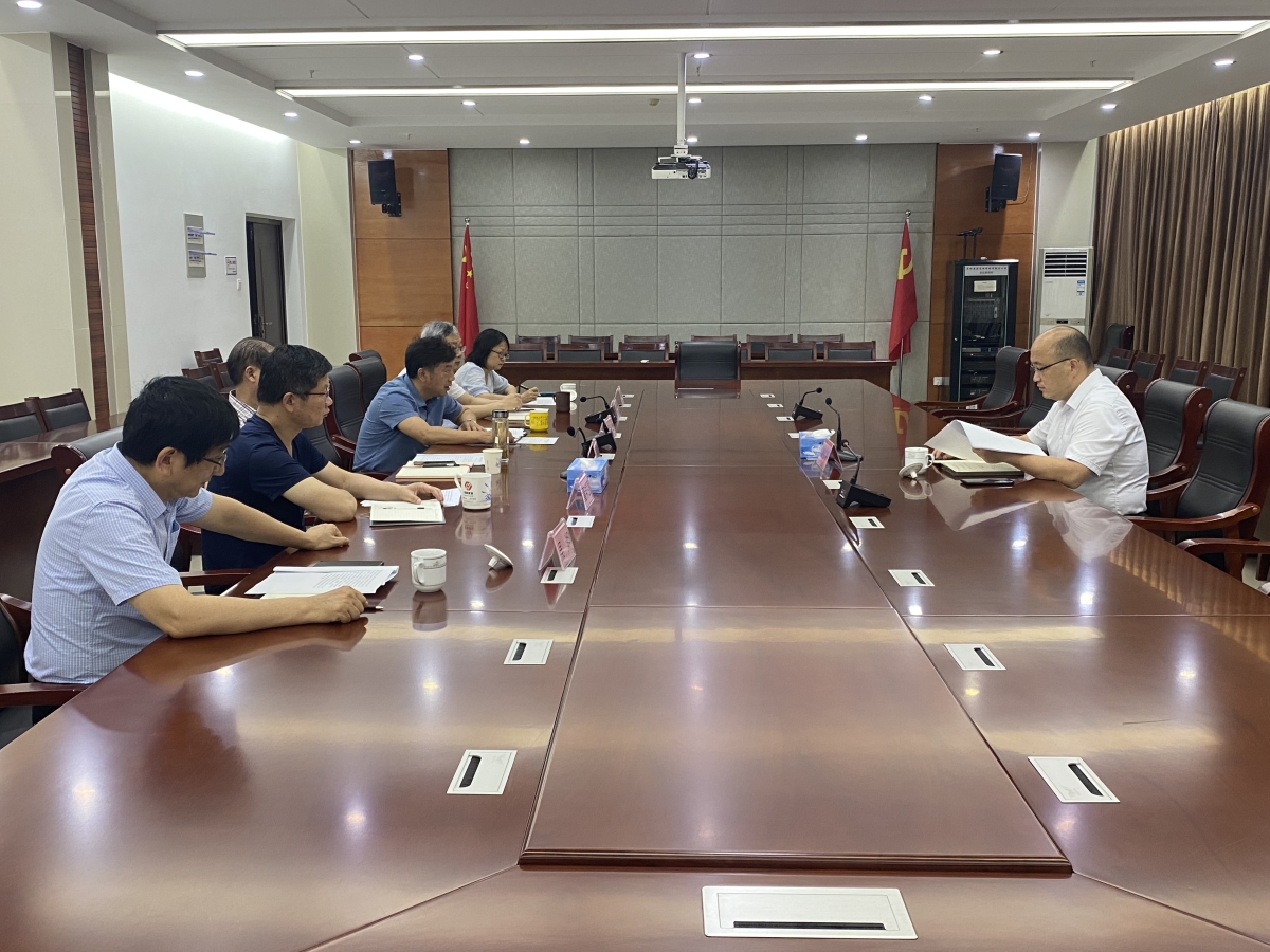 谢长兵到县委党校调研指导工作