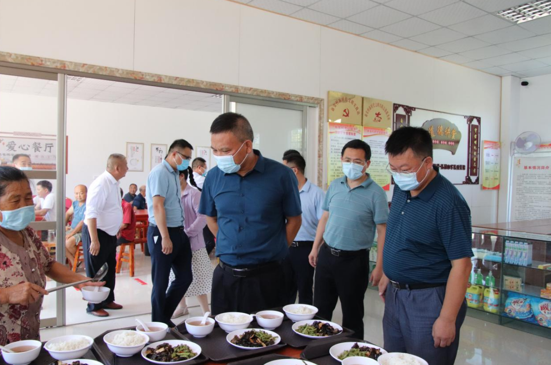 曹晓革到九姑乡调研老年助餐服务工作