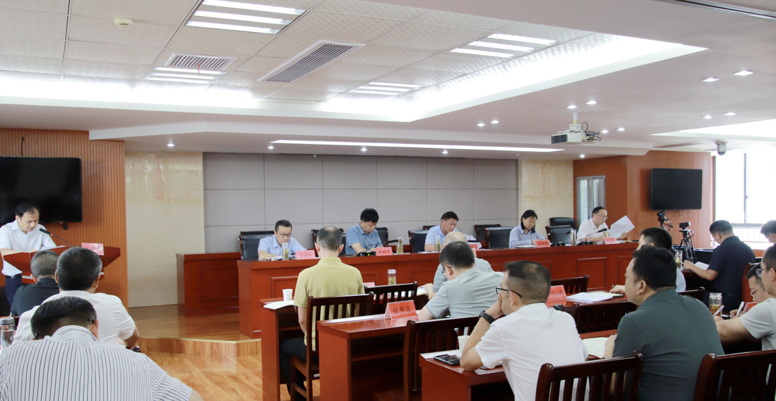 我县召开8月份工业经济运行及重点项目推进会