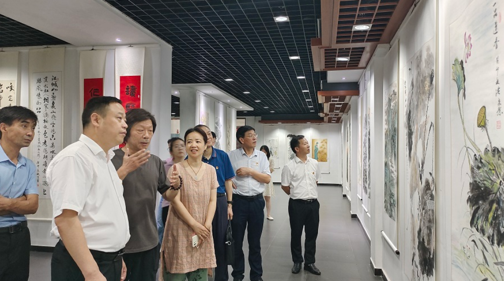 县纪委监委：厚植廉洁文化 绘就清廉“画卷”