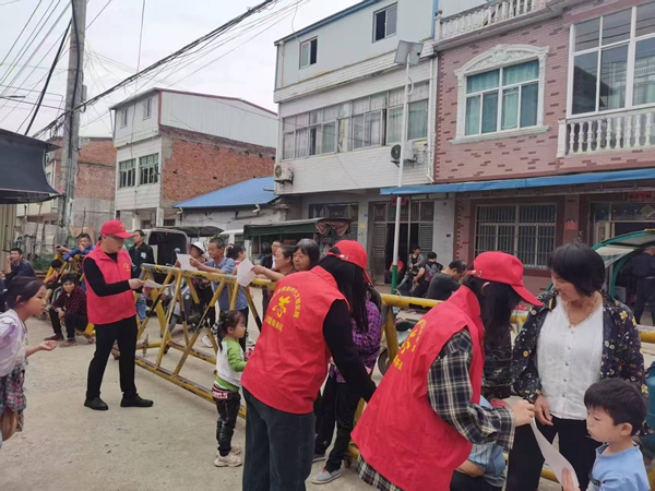 乔木学校开展预防青少年溺水宣传志愿服务活动.jpg